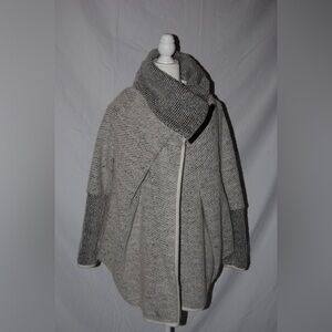 Colette Italy Wool Blend Chic Gray
Cowl Neck Sweater